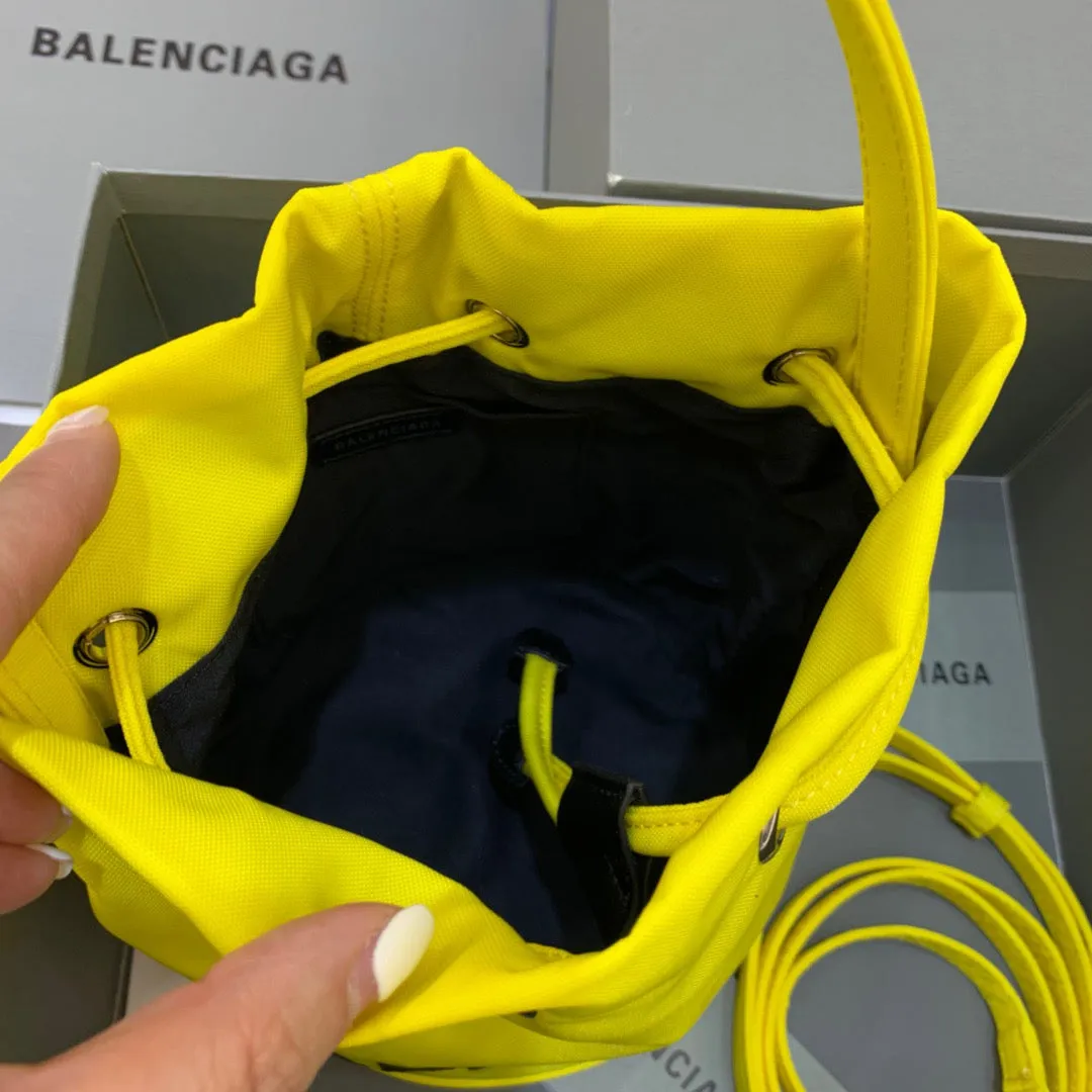 Balen Le Cagole Medium Bucket Bag In Yellow, For Women,  Bags 11.8in/30cm