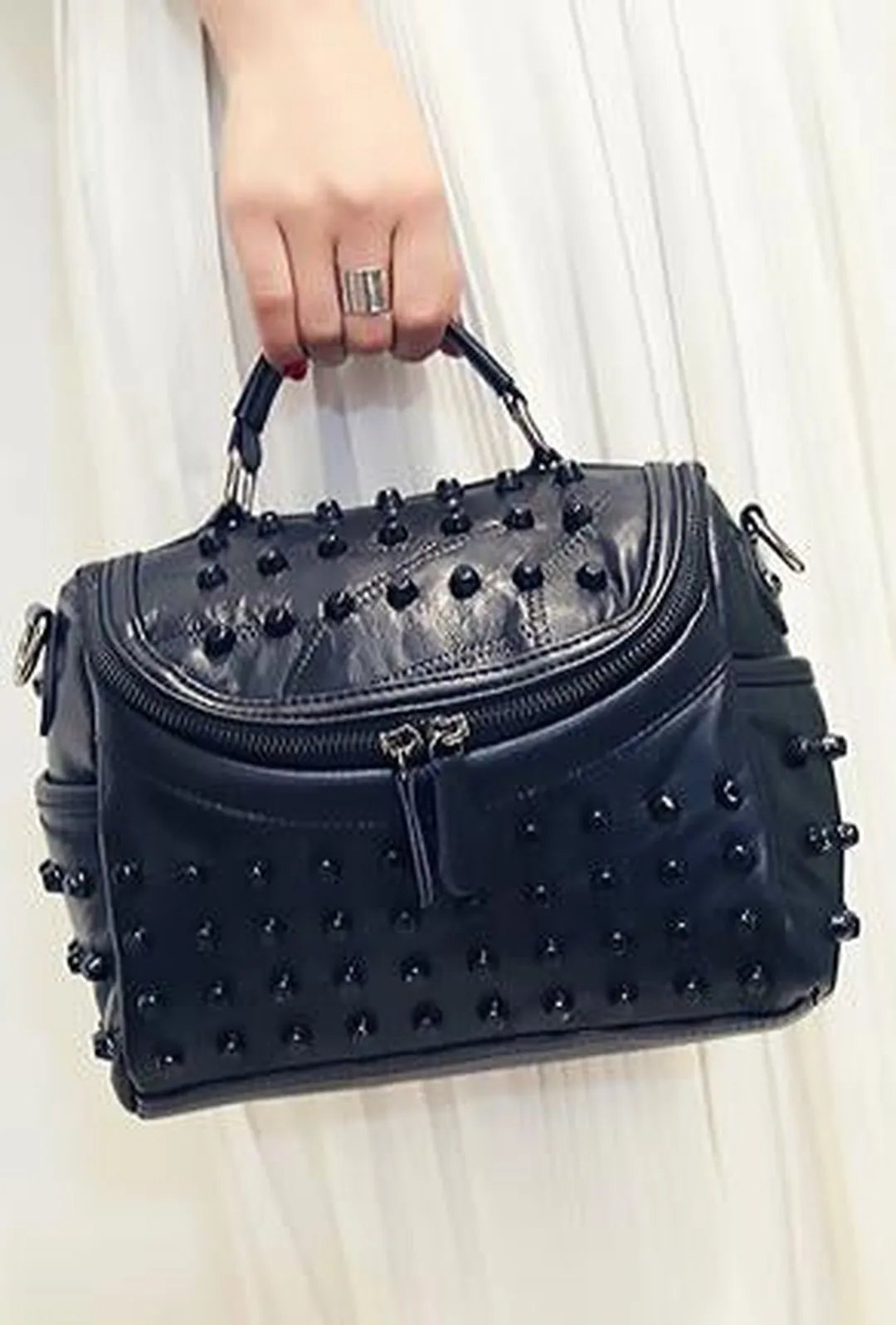 BEATRIZ - STUD SHOULDER BAG