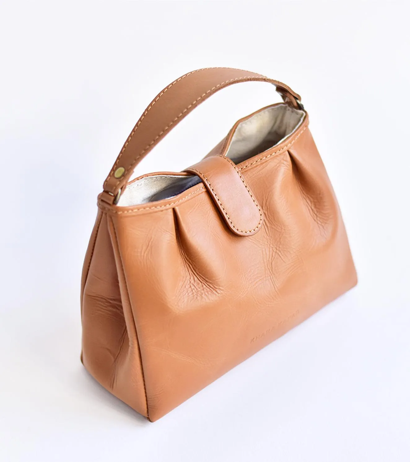 Chestnut bucket bag | Relove