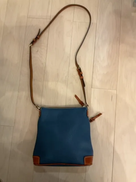 {{ClientCode}} TEAL DOONEY & BOURKE CROSSBODY PURSE