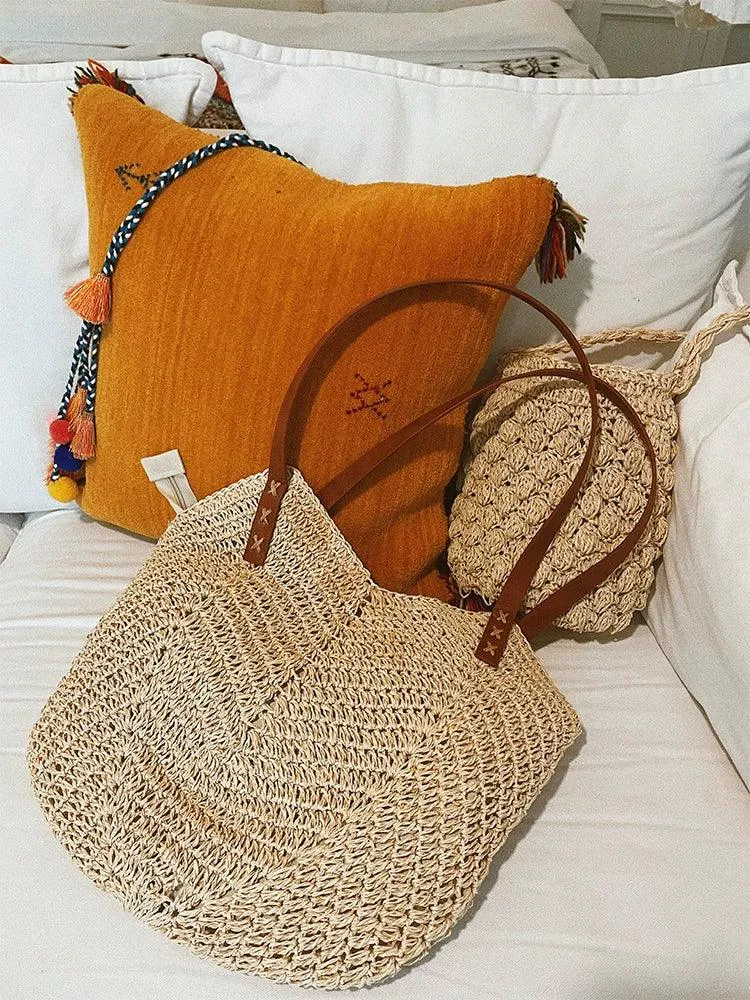 Elevate Your Style: Niche Woven Bucket Bags – Perfect for Commuting and Vacation!