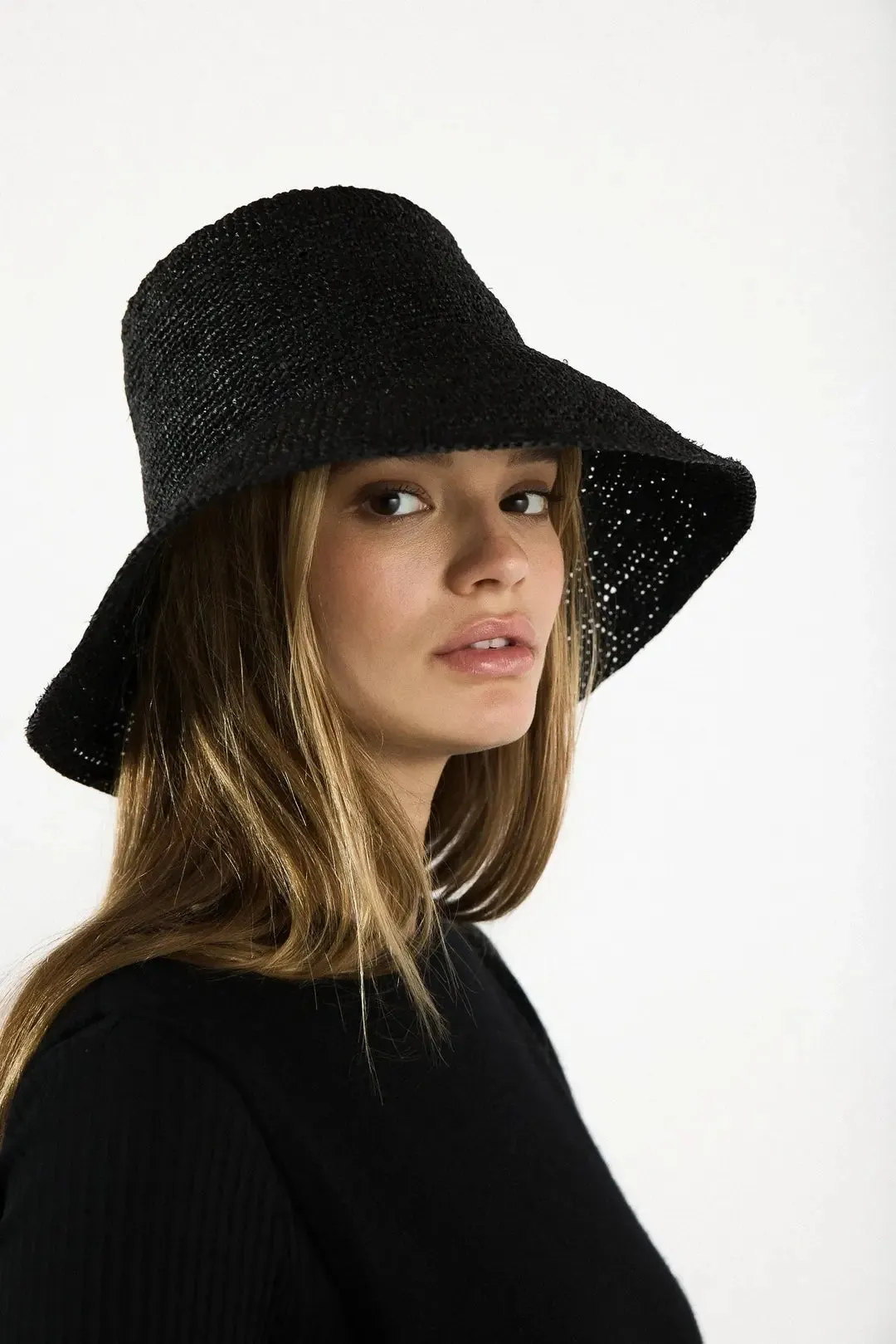 Felix Packable Hat | Black