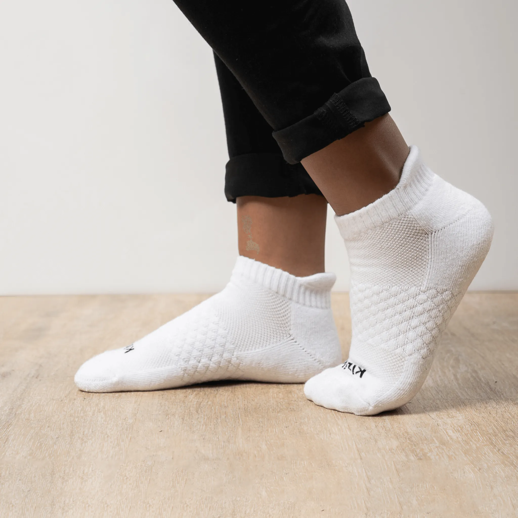 Kizik Ankle Socks - White