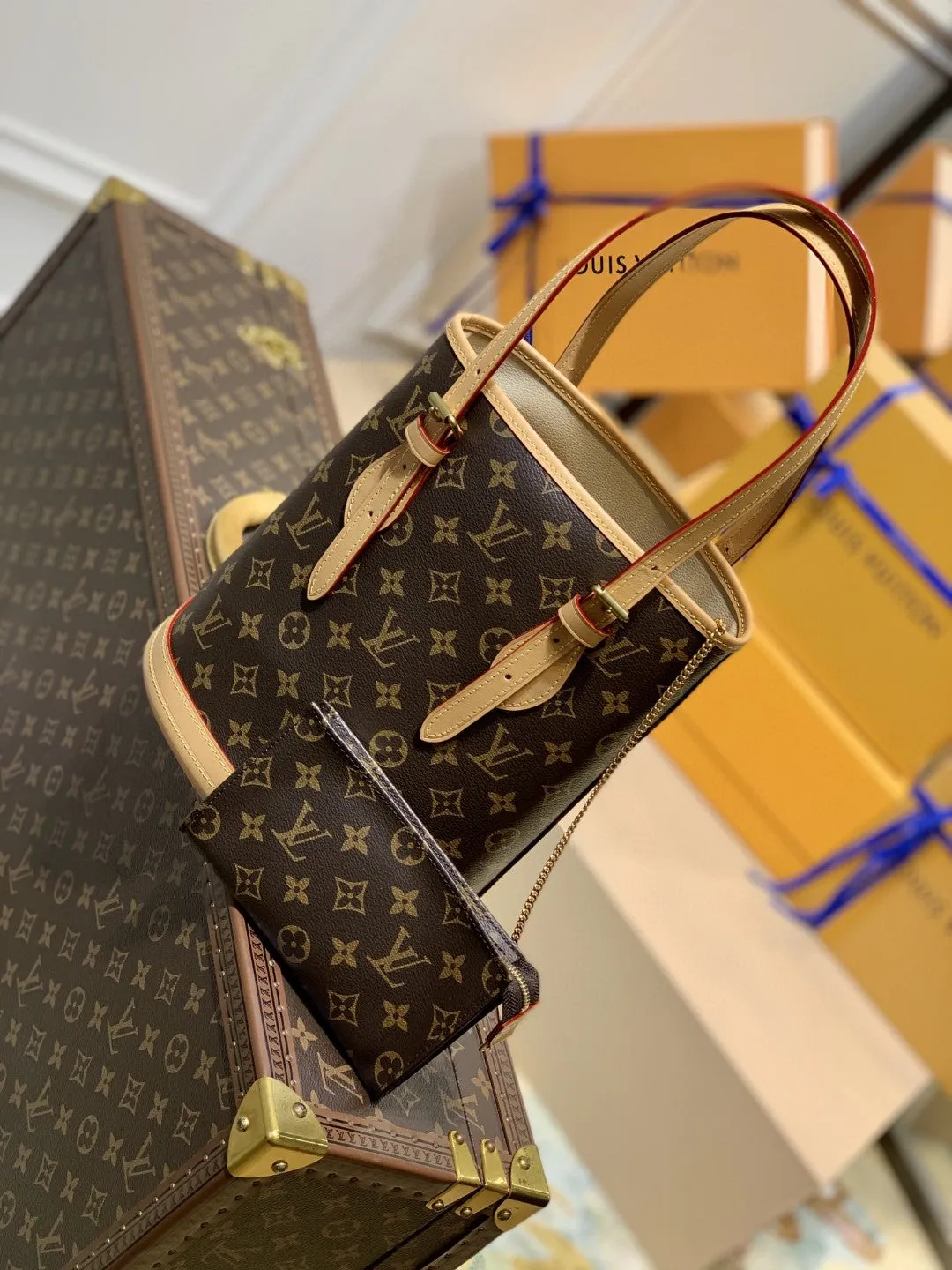 LV Petit Bucket Bag Monogram Canvas For Women, Women’s Handbags, Women’s Shoulder Bags 10.2in/26cm LV M42238