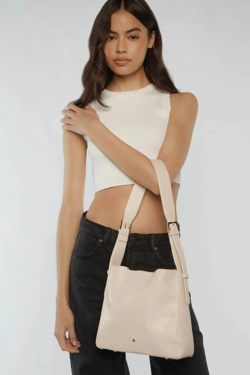 Otto Beige Grain Hobo Bucket Bag