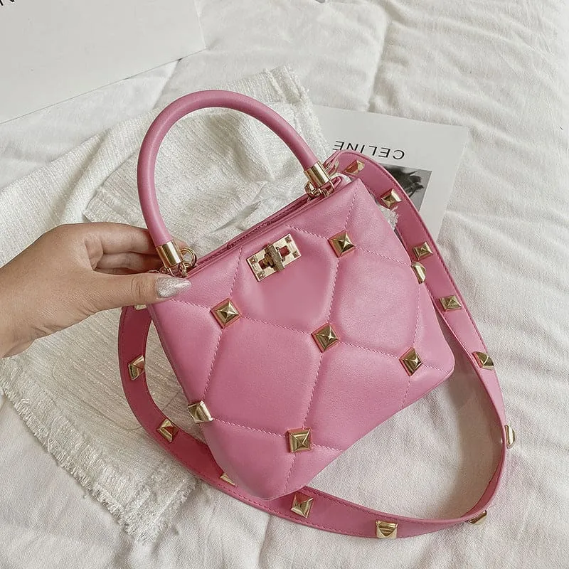 Pink Quilted Large Capacity Single Shoulder Studded Bucket Handbag