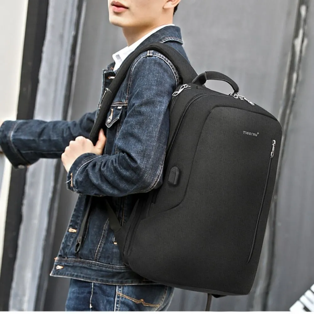 The Paragon™ 3V Backpack