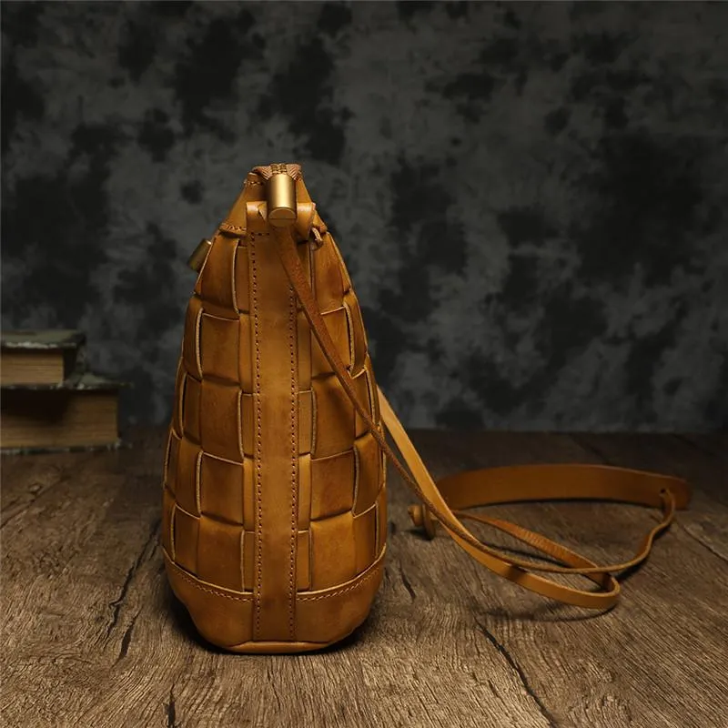 Weaved Cem Leather Small Bucket Bag