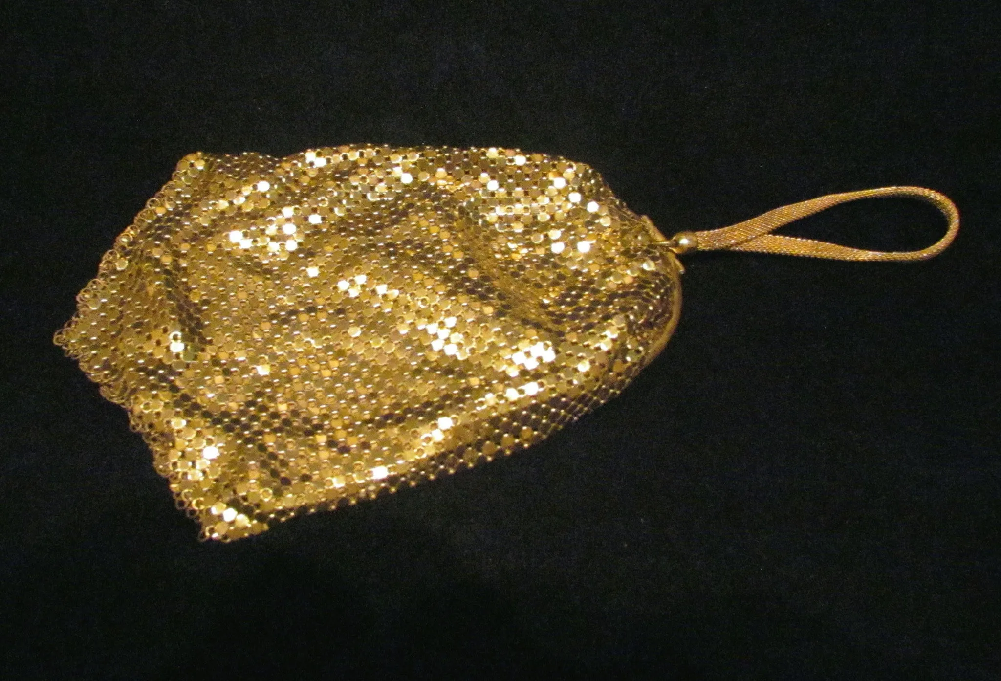 Whiting Davis Mesh Compact Purse 1930s Gold Mesh Mirror Handbag